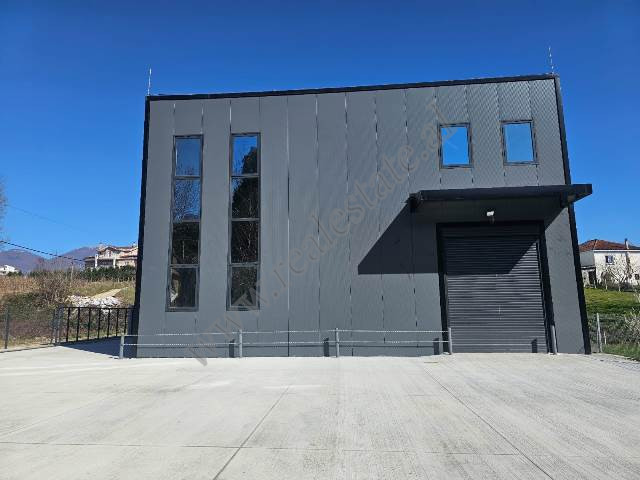 Warehouse for rent in Sauku i Ri area, Daxhi Street, in Tirana, Albania.
The warehouse is a 2025 co